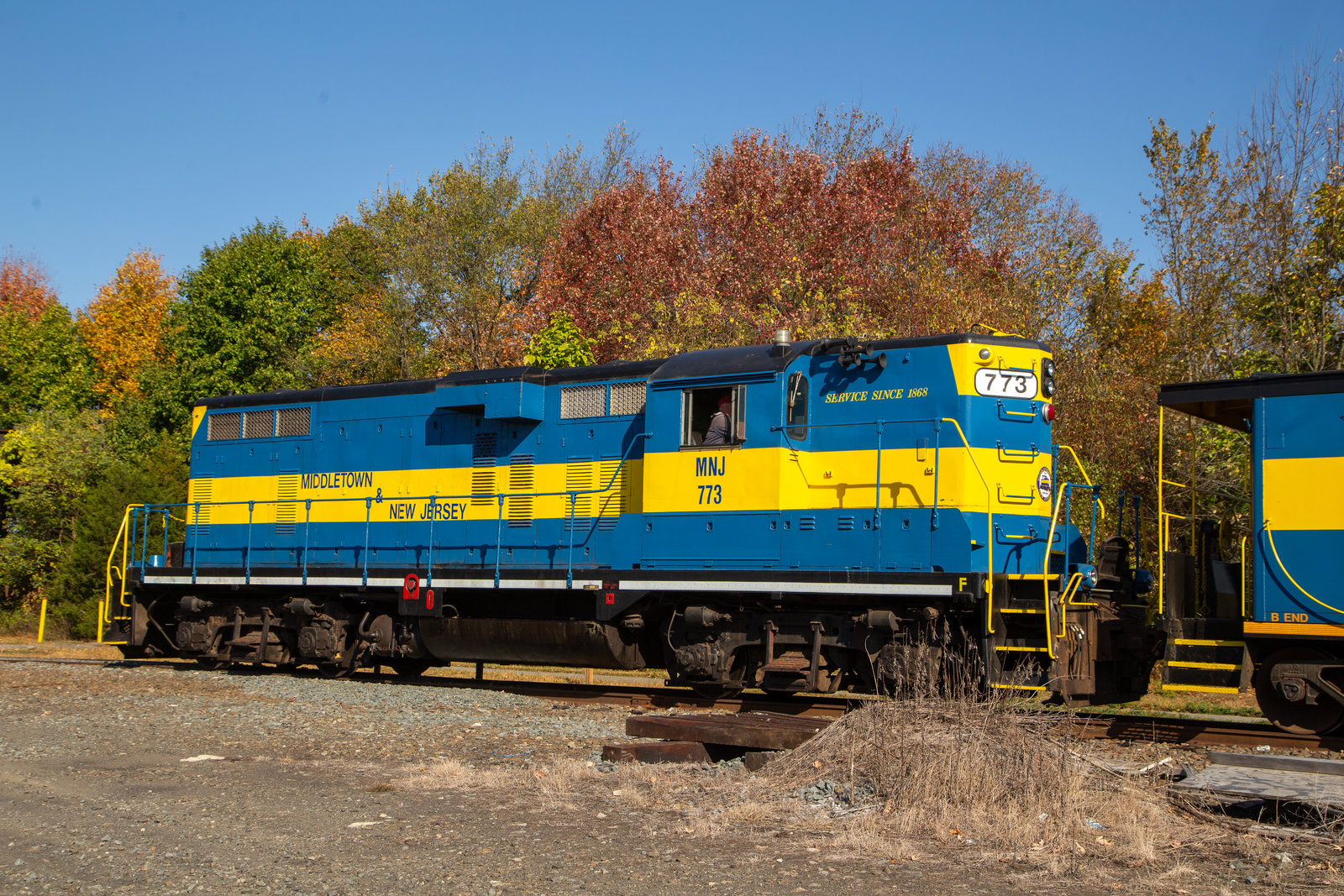 MNJ 773