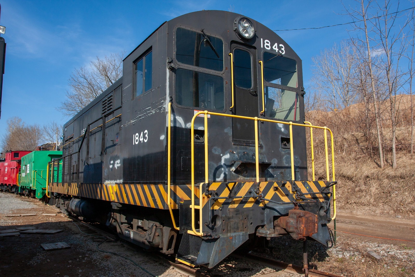 USAX 1843