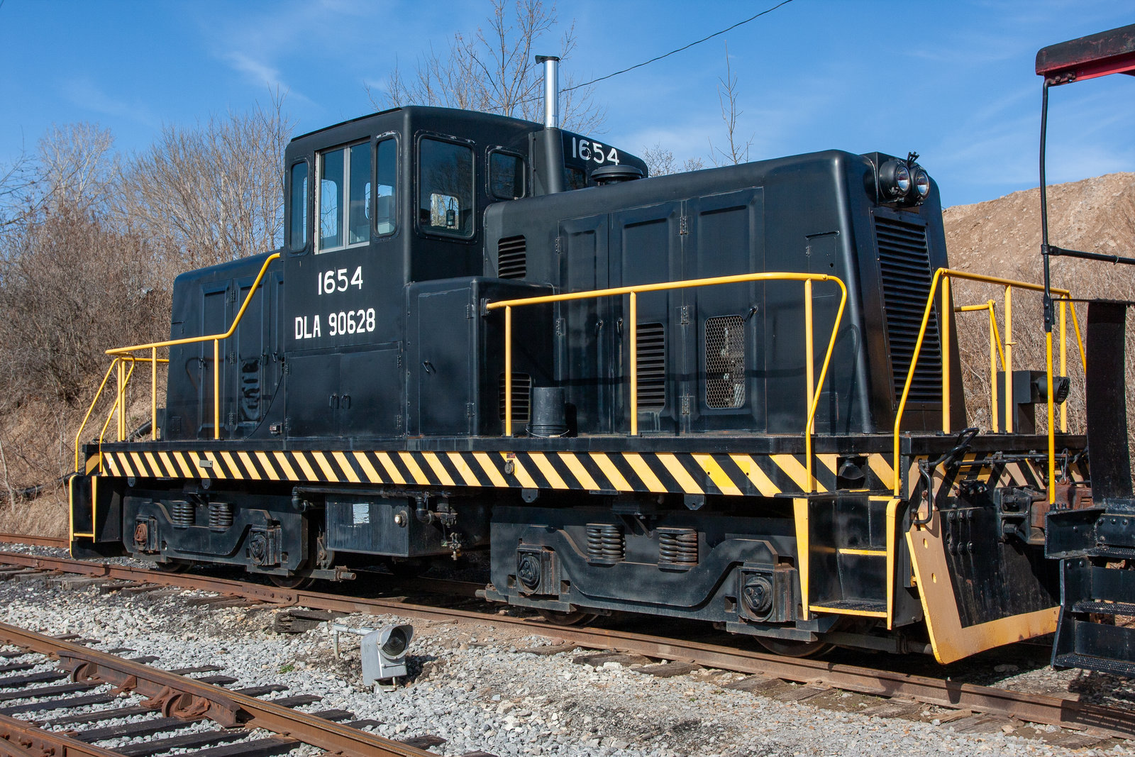USAX 1654
