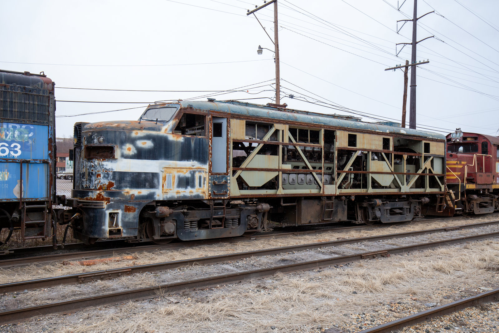 DL 596
