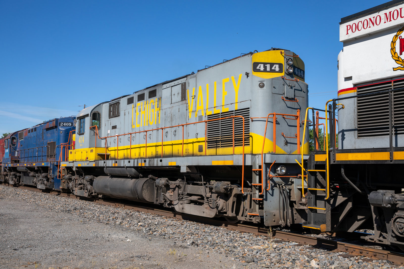 DL 414