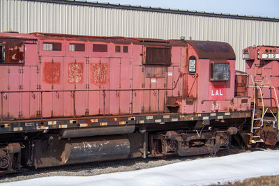 LAL 321