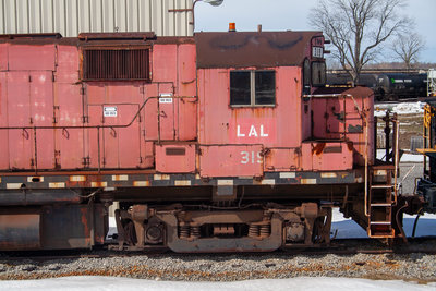 LAL 319