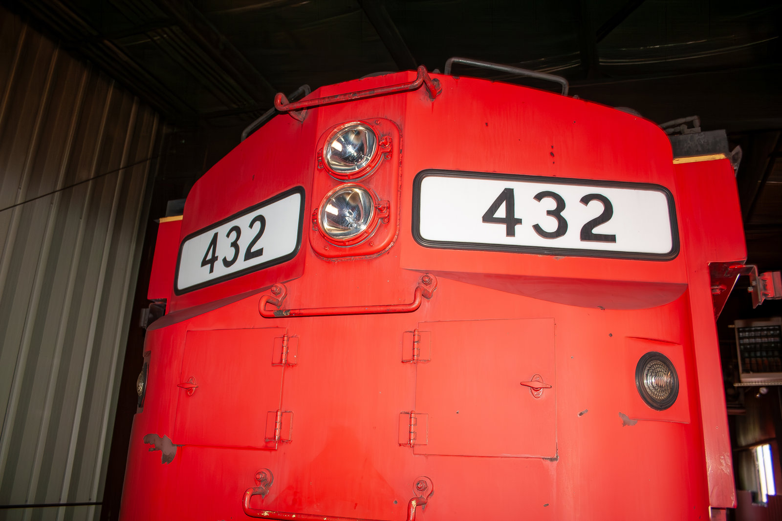 LAL 432