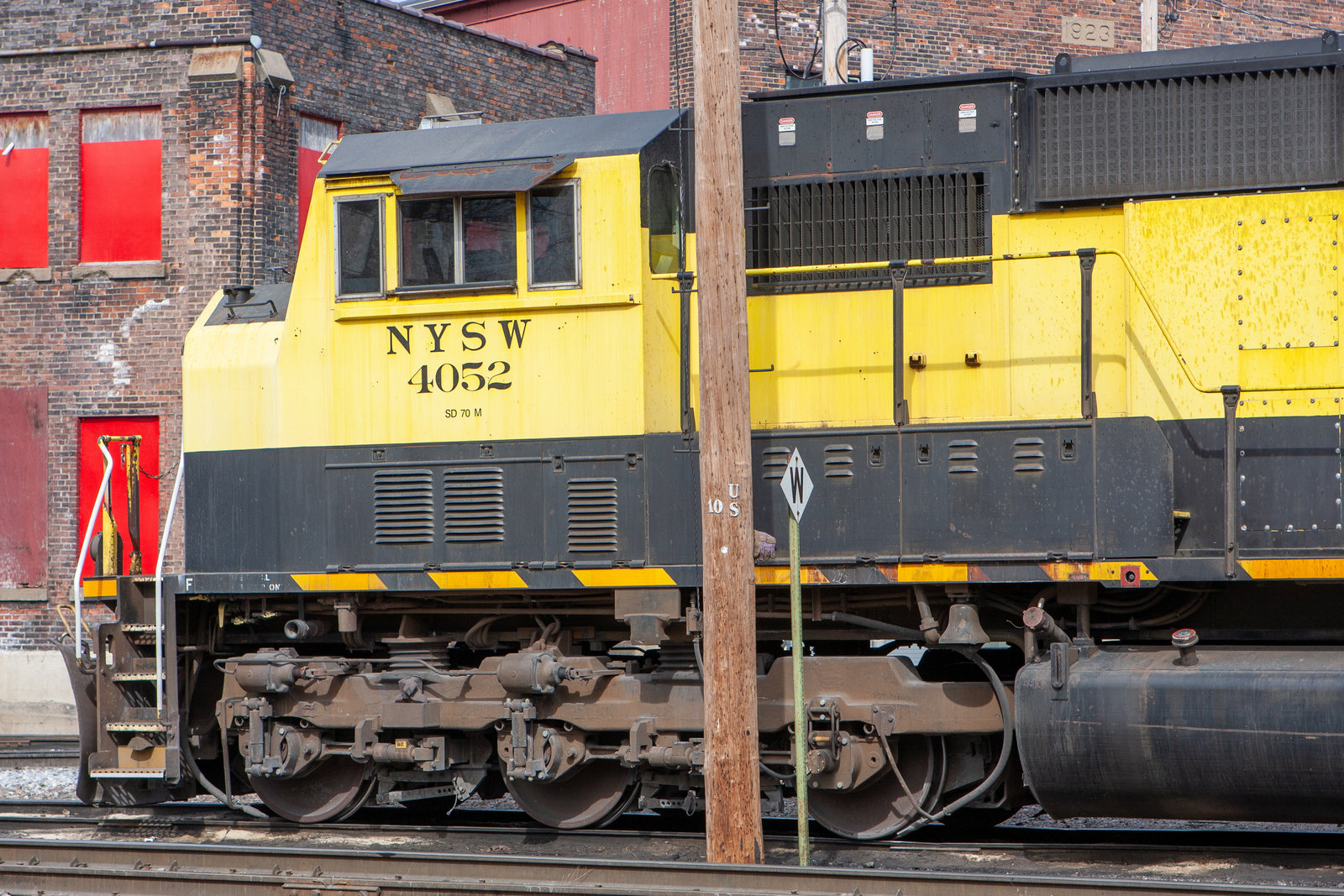 NYSW 4052