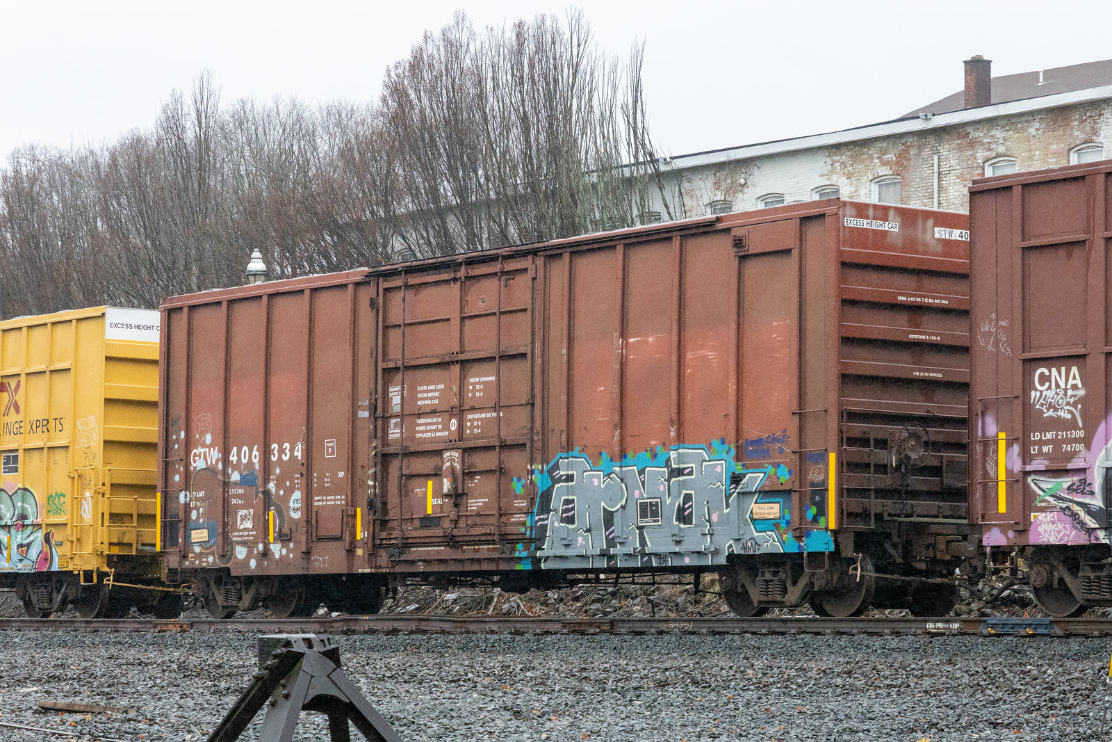 GTW 406334