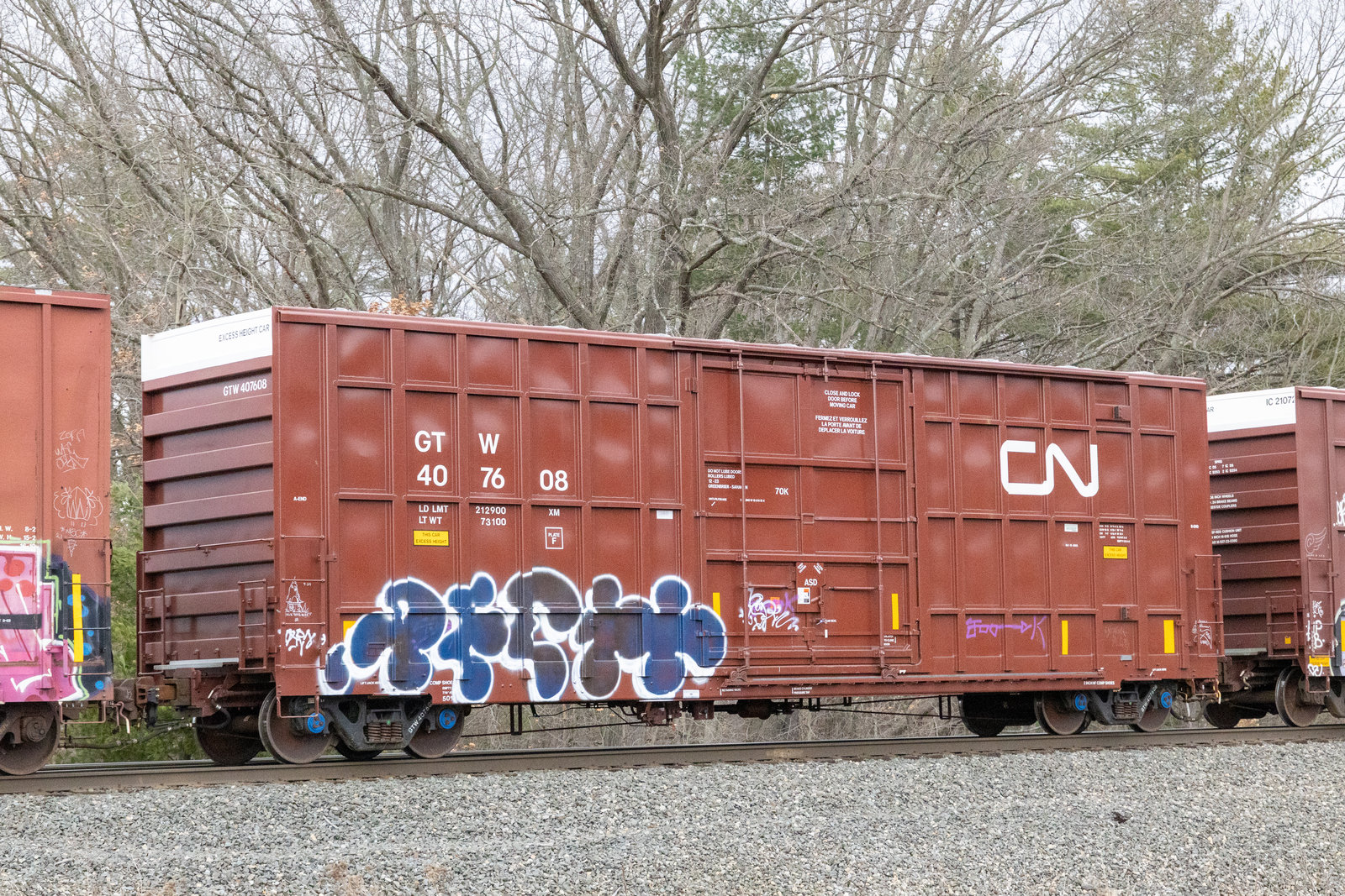 GTW 407608