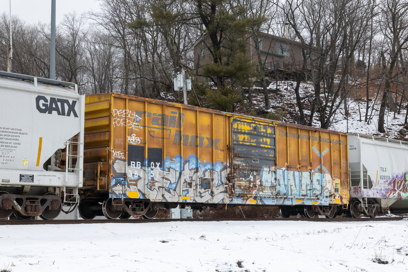 RBOX 38151
