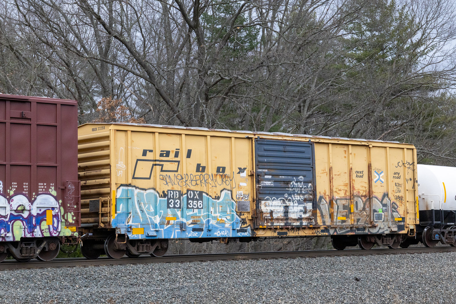 RBOX 33356