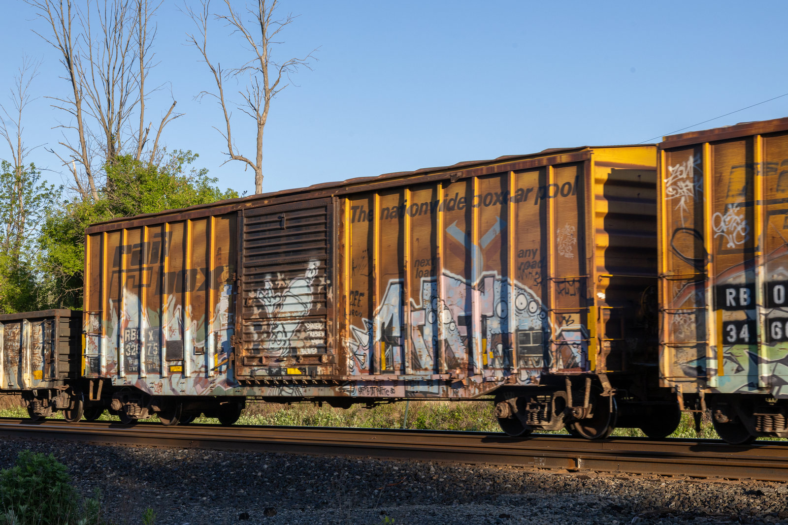 RBOX 32675