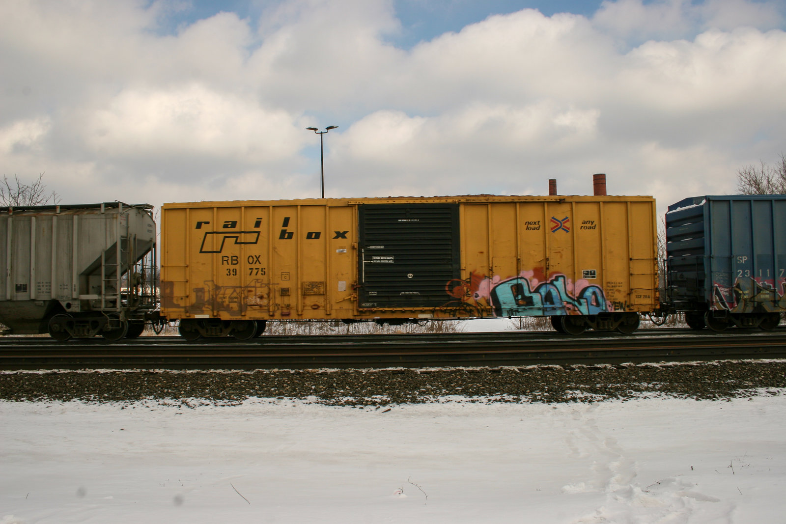 RBOX 39775