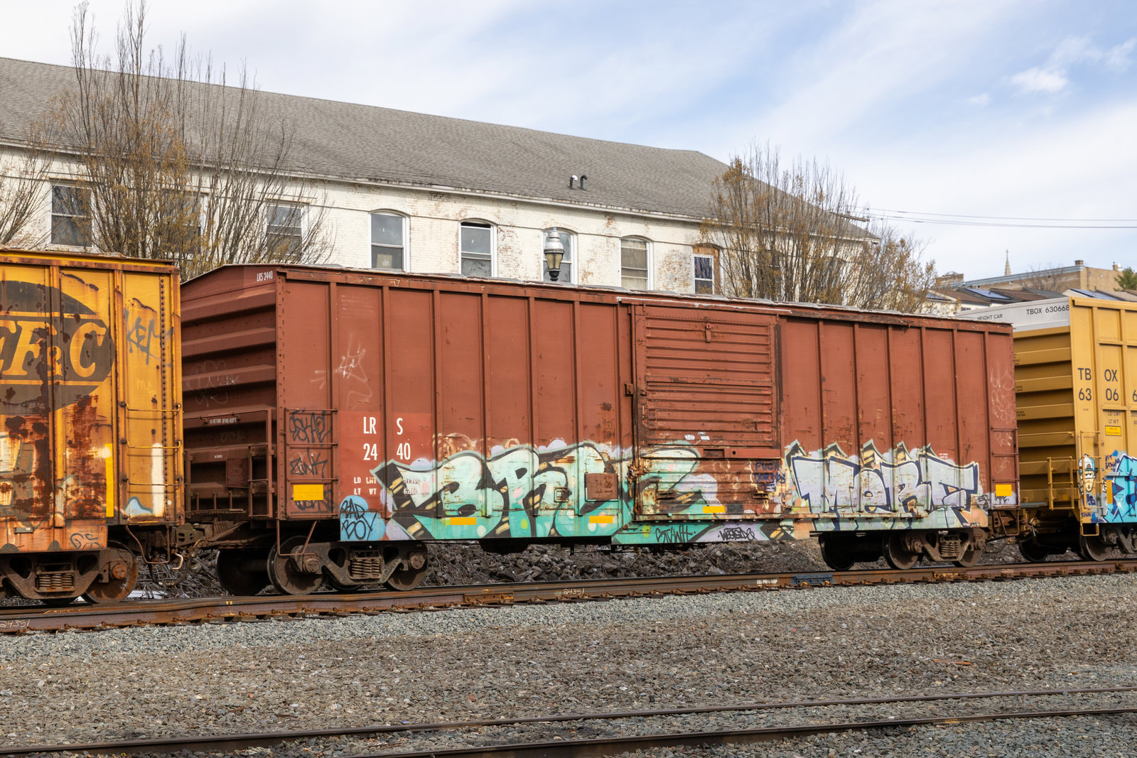LRS 2440