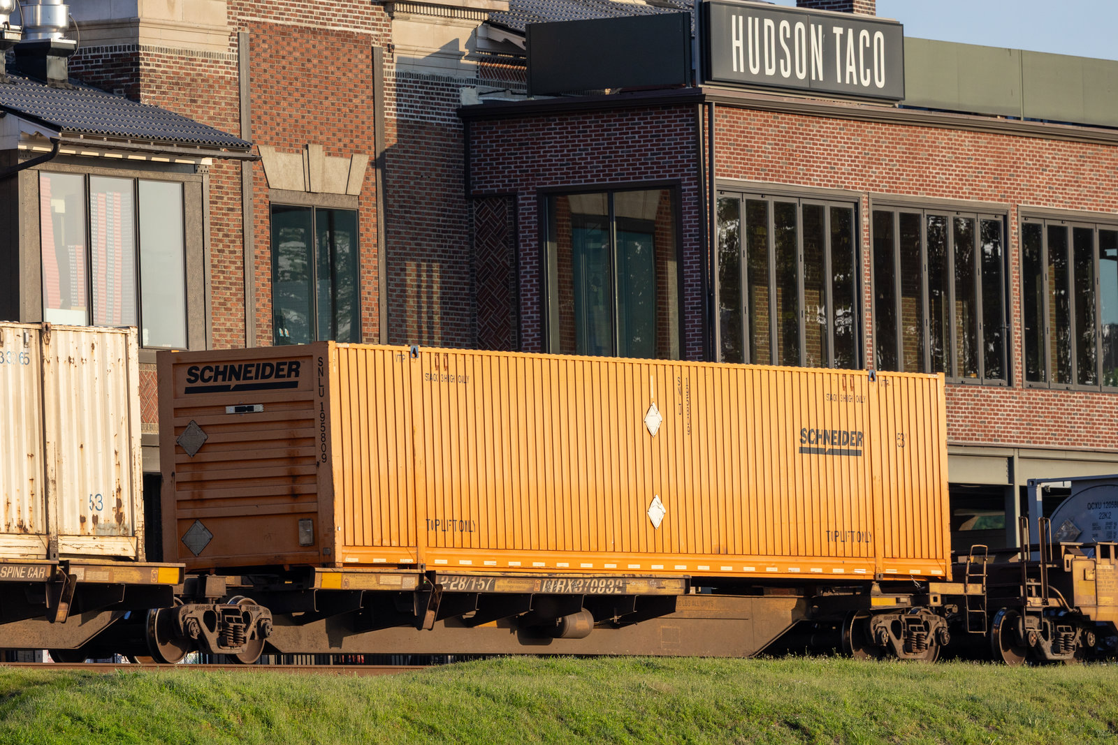 TTRX 370832A