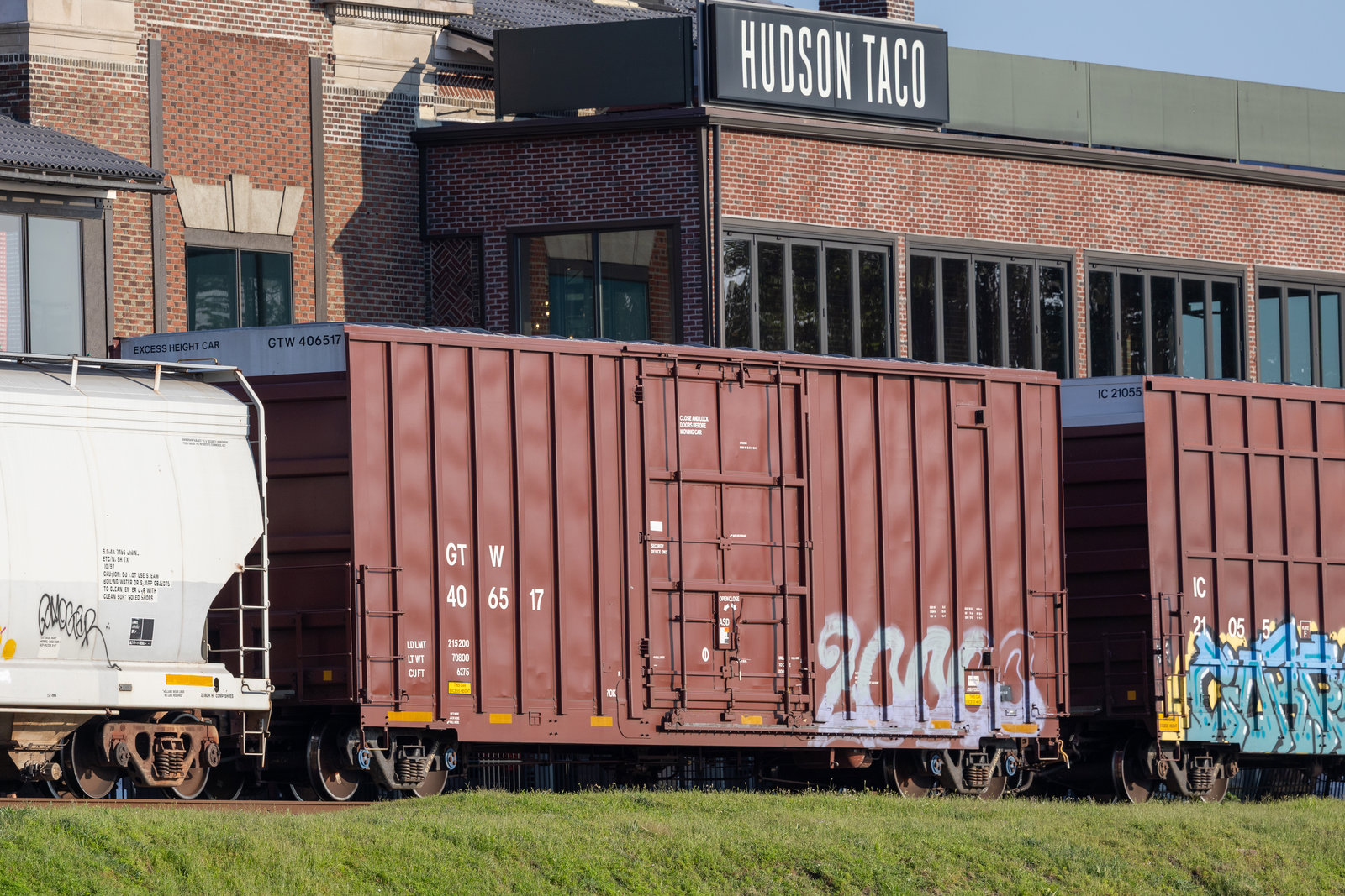 GTW 406517