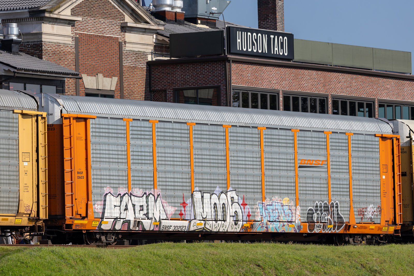 BNSF 302123