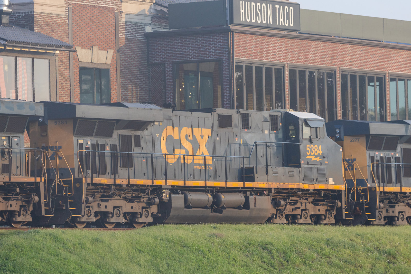 CSXT 5384