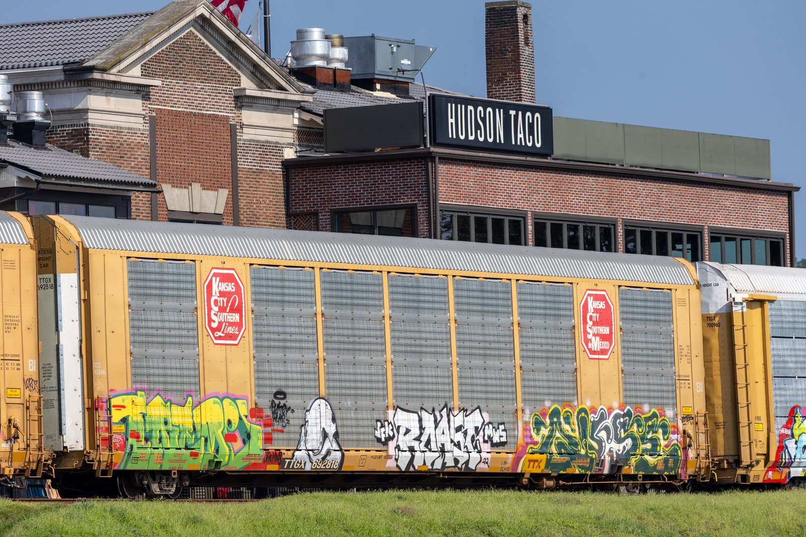 TTGX 692818