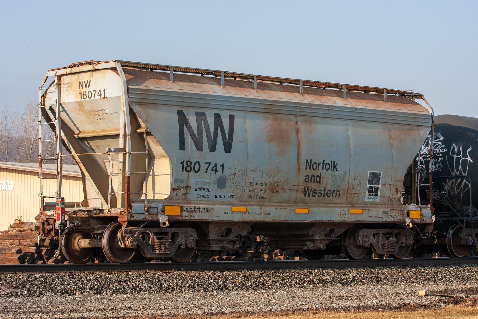 NW 180741