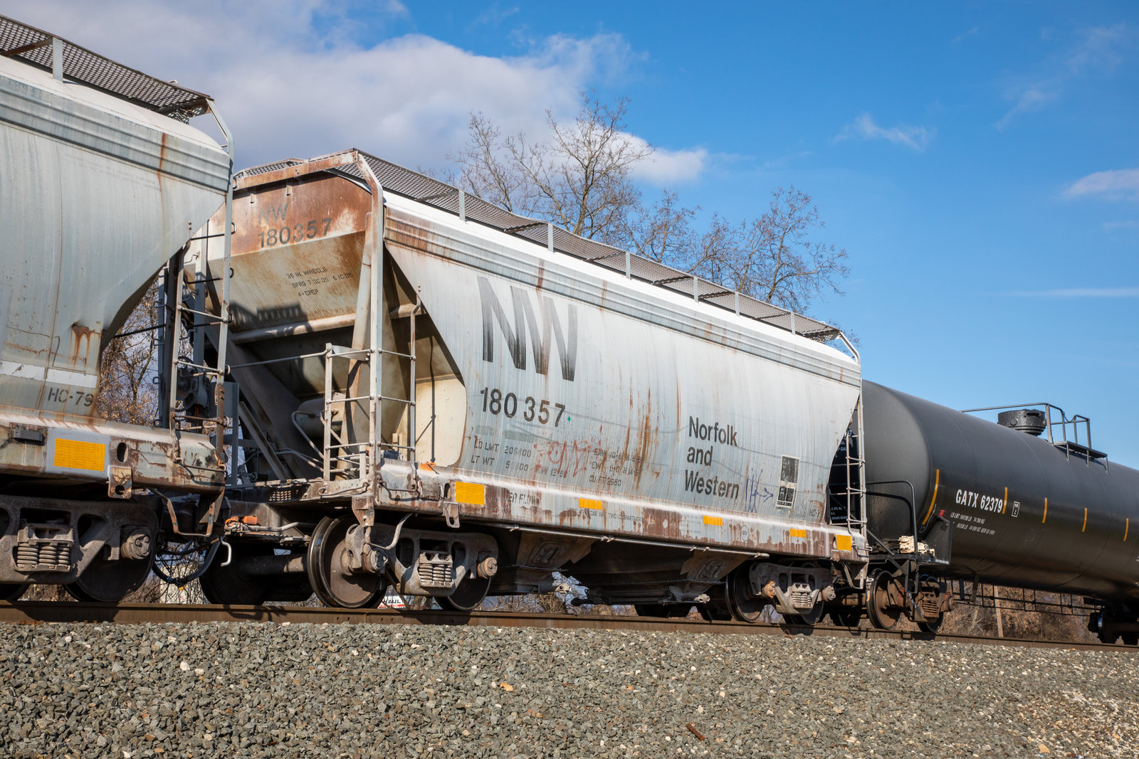 NW 180357