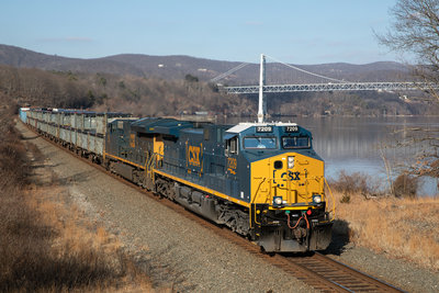 CSXT Q433 @ Iona Island, NY