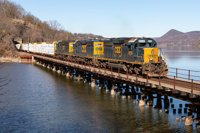 CSXT Q433 @ Fort Montgomery, NY