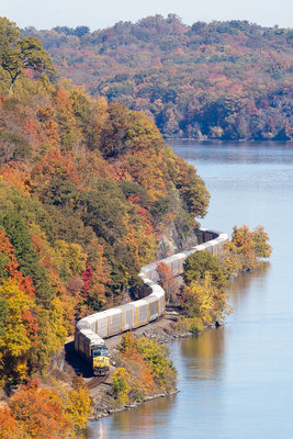 CSXT M266 @ Highland, NY