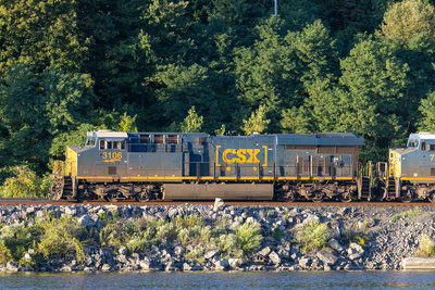 CSXT 3106