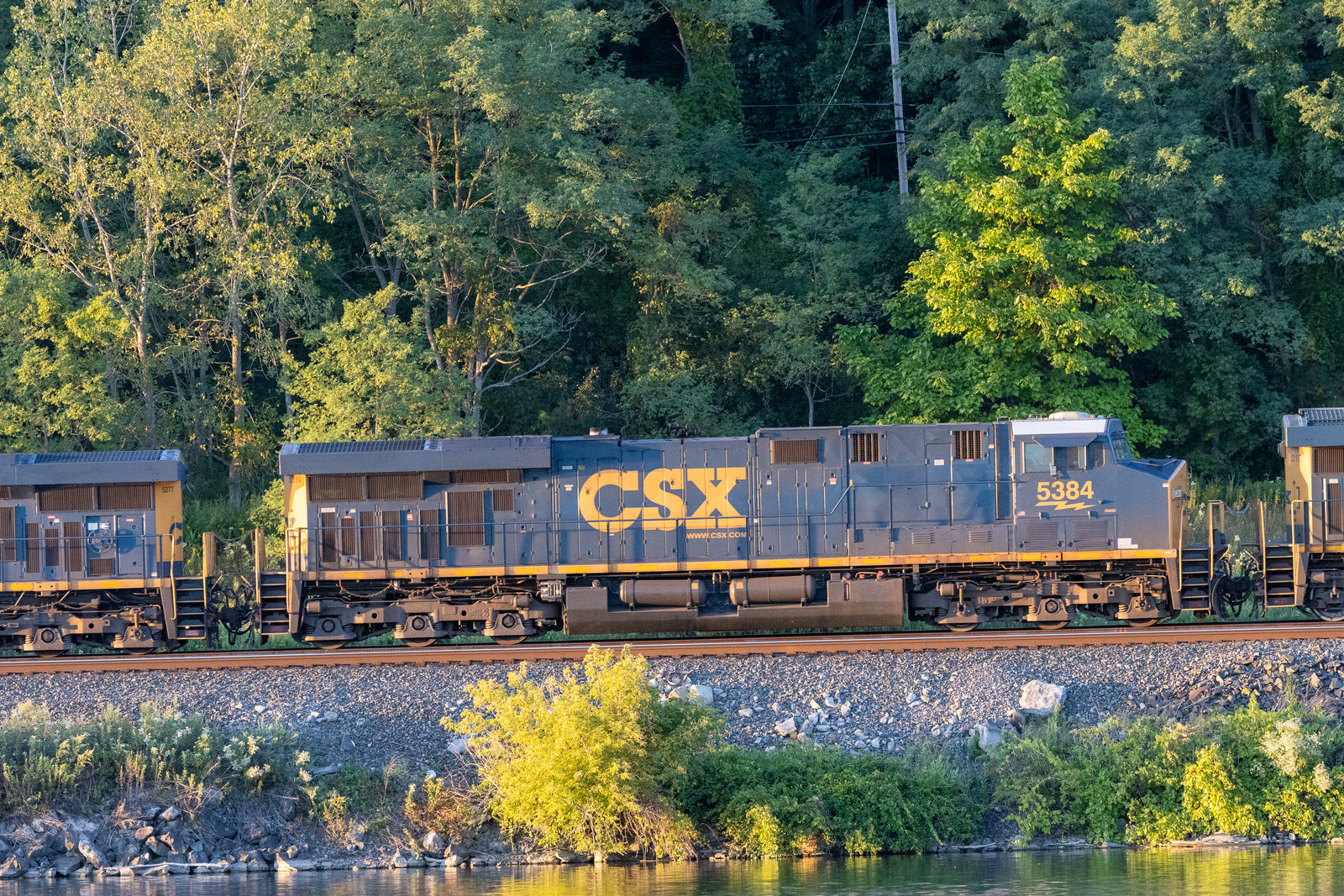CSXT 5384