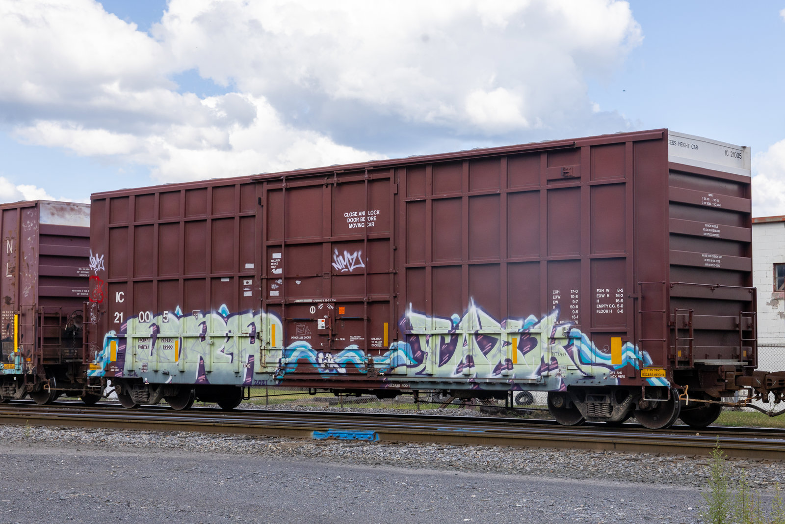 IC 21005