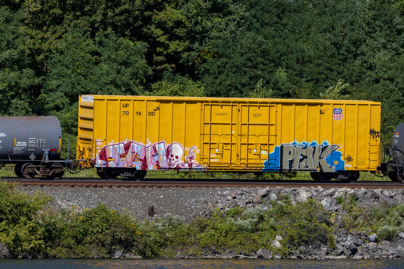 UP 701400