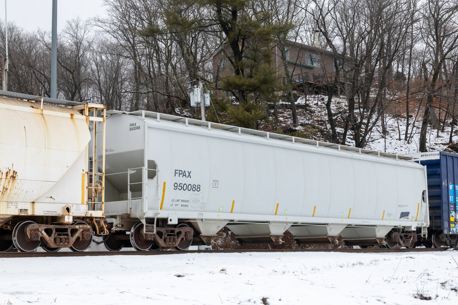 FPAX 950088