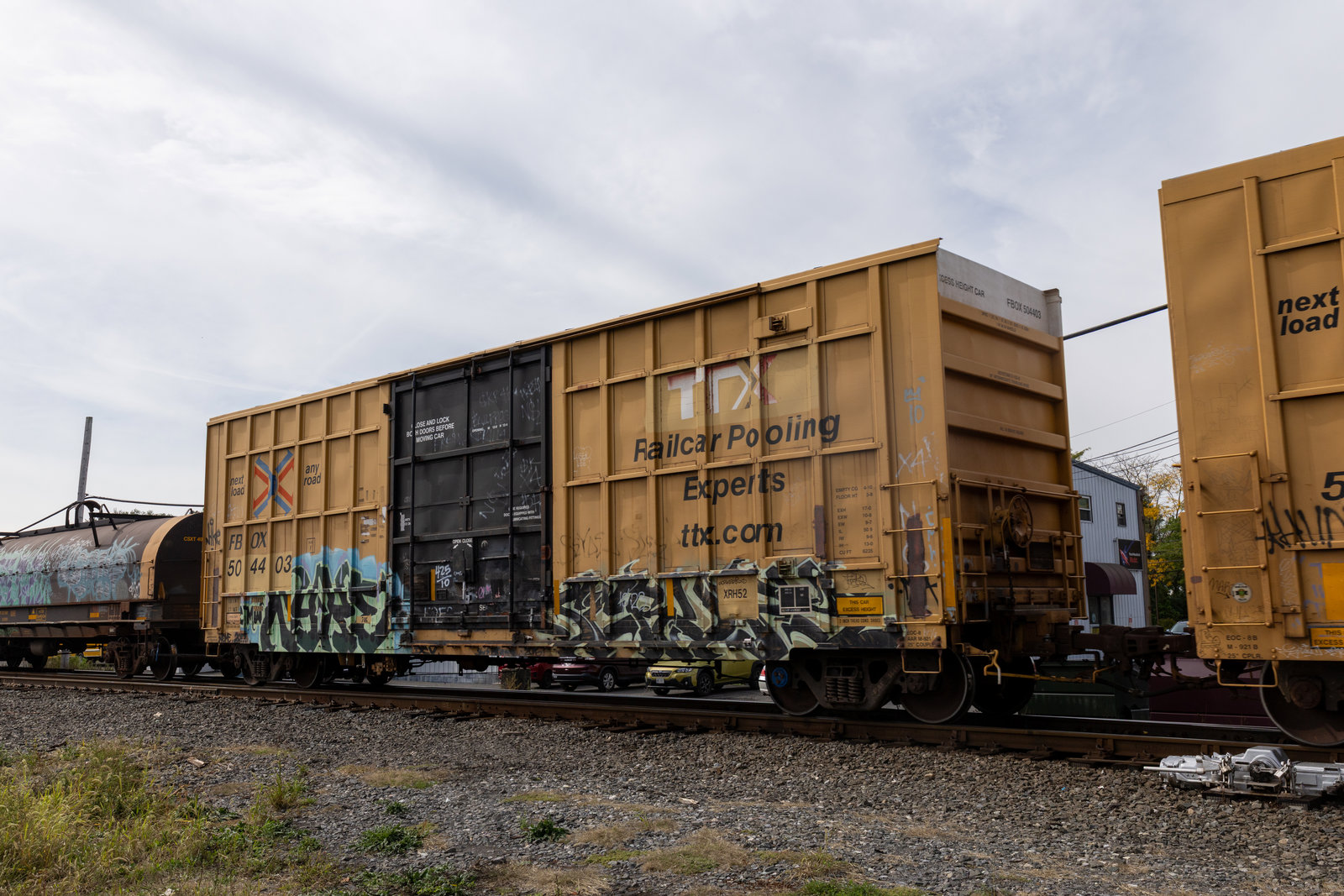 FBOX 504403