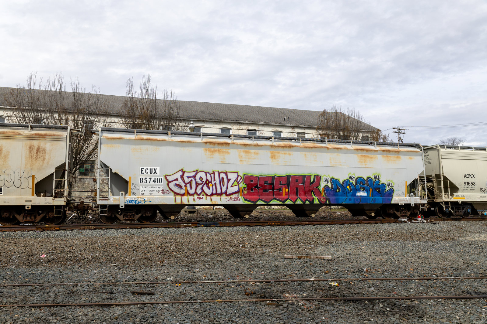 ECUX 857410