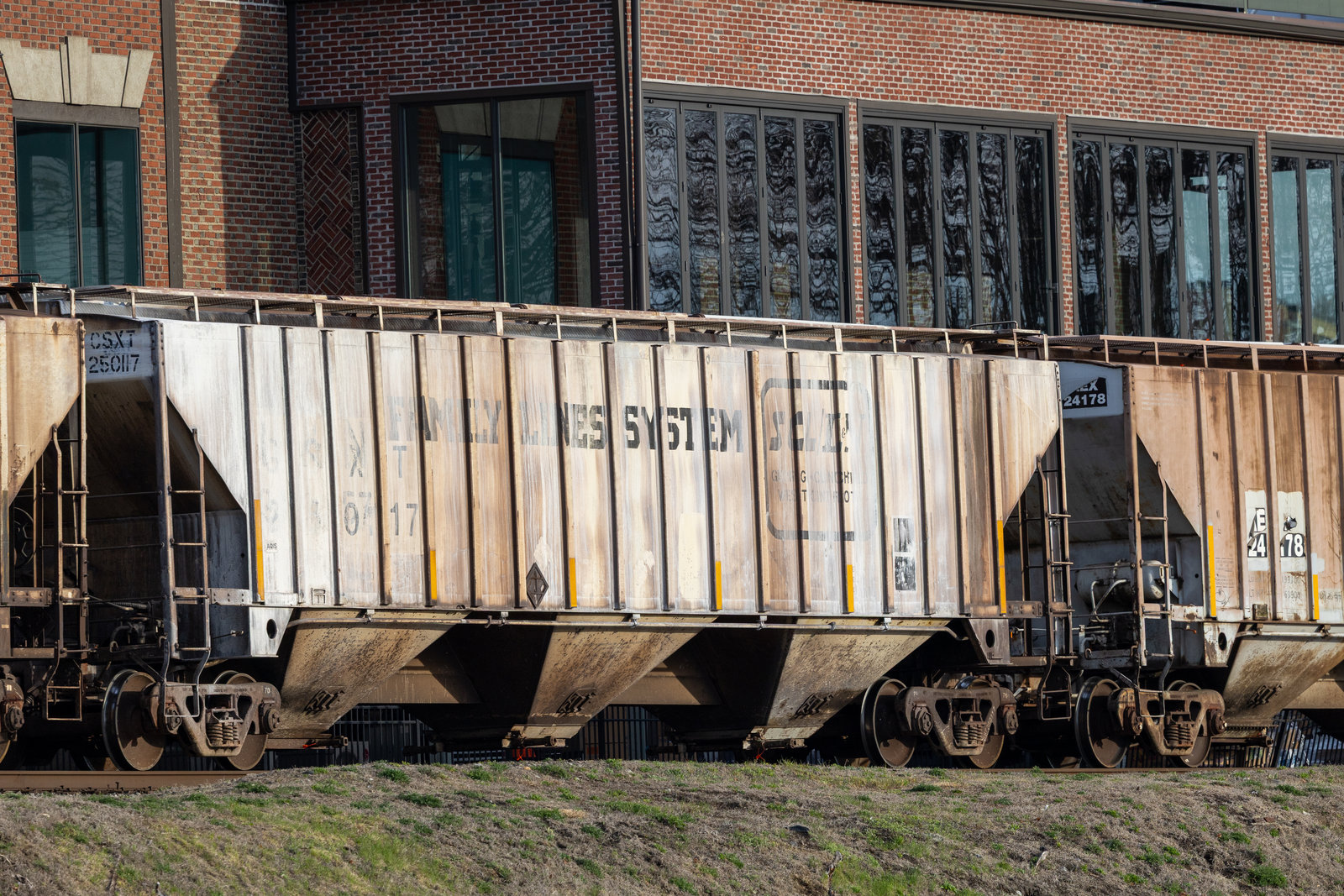 CSXT 250117