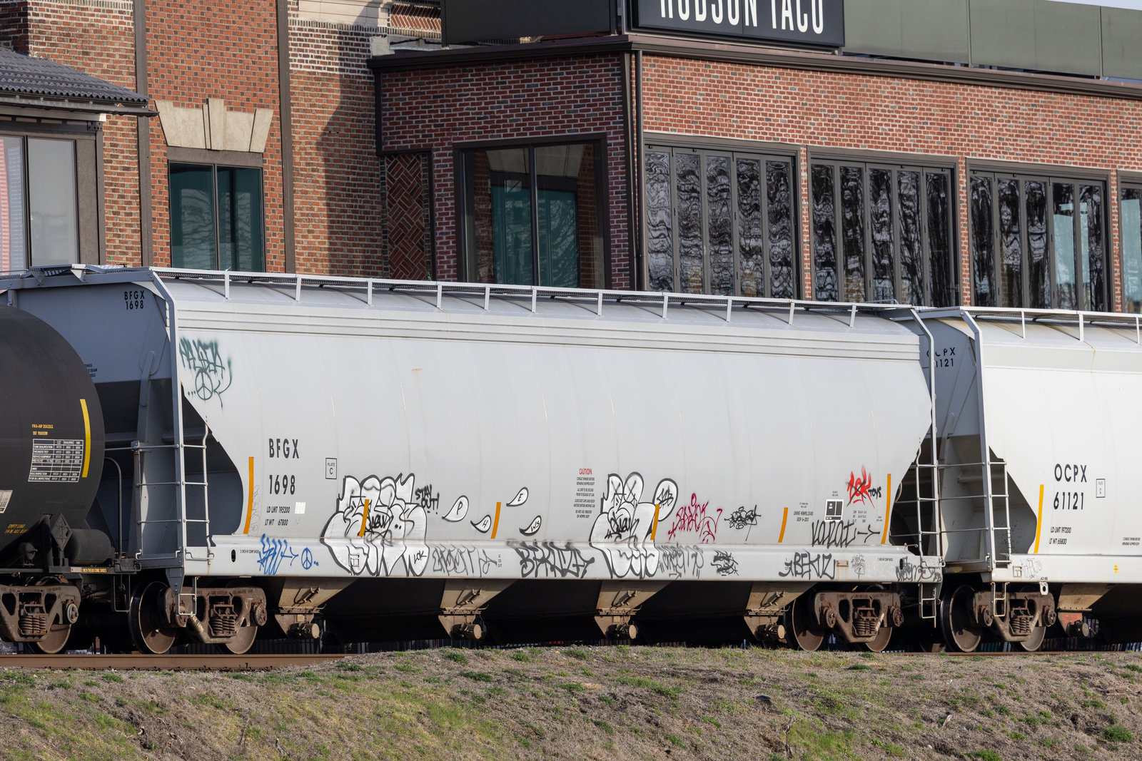 BFGX 1698