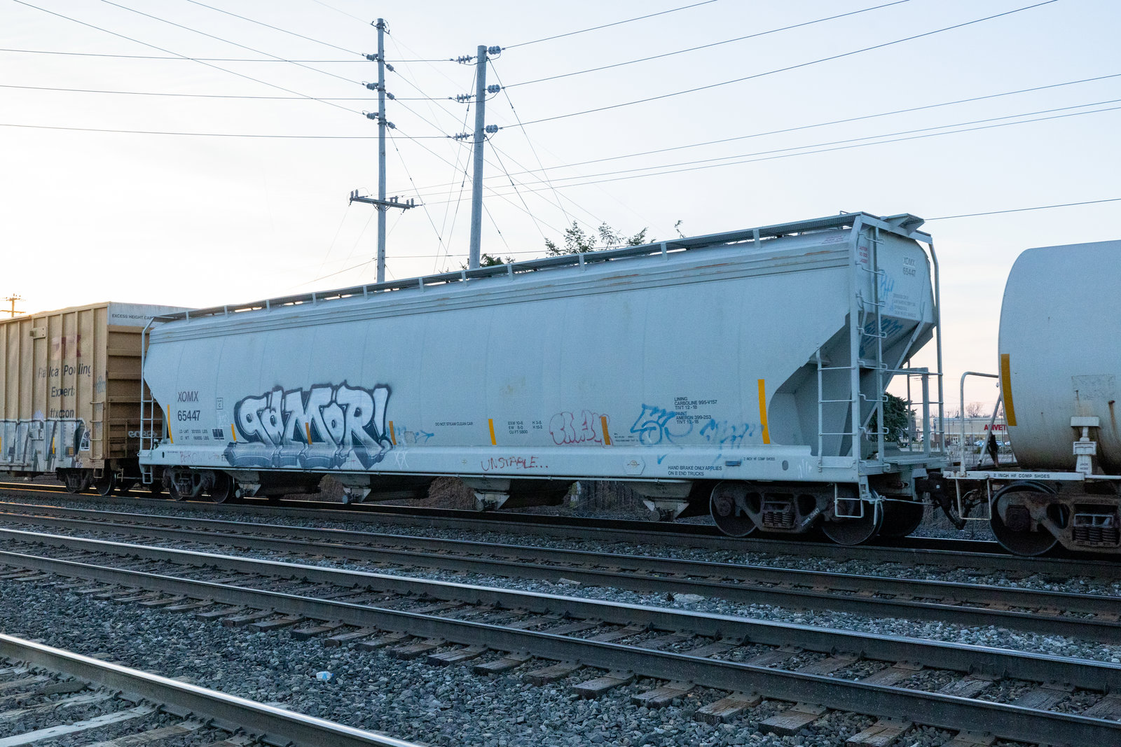 XOMX 65447