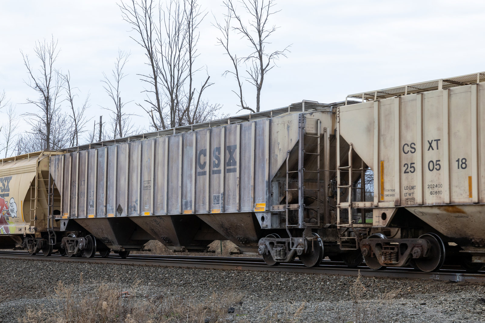 CSXT 260137