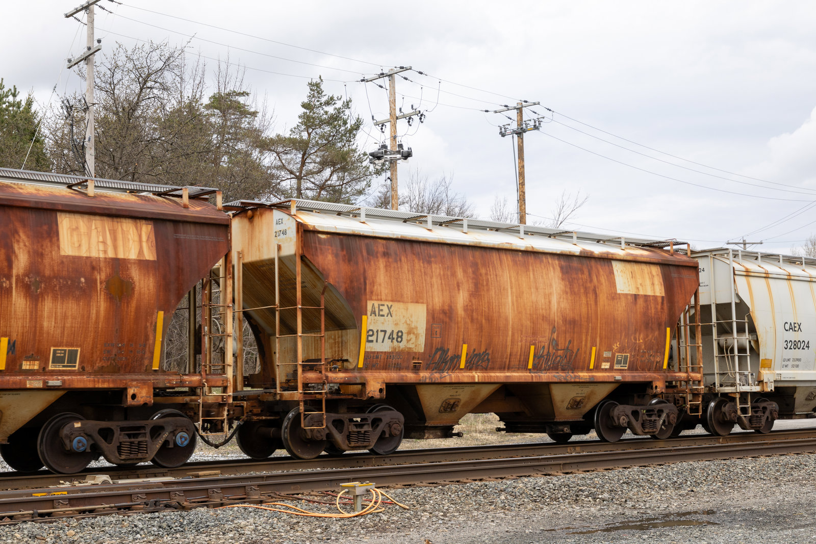 AEX 21748
