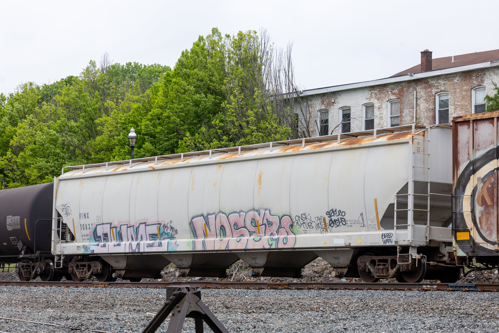 FINX 10837