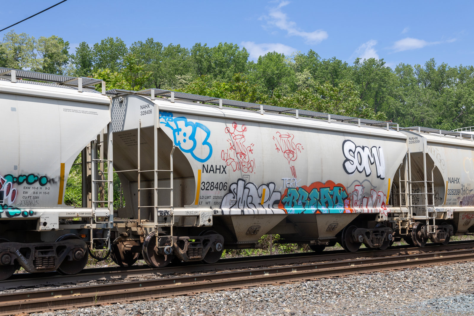 NAHX 328406