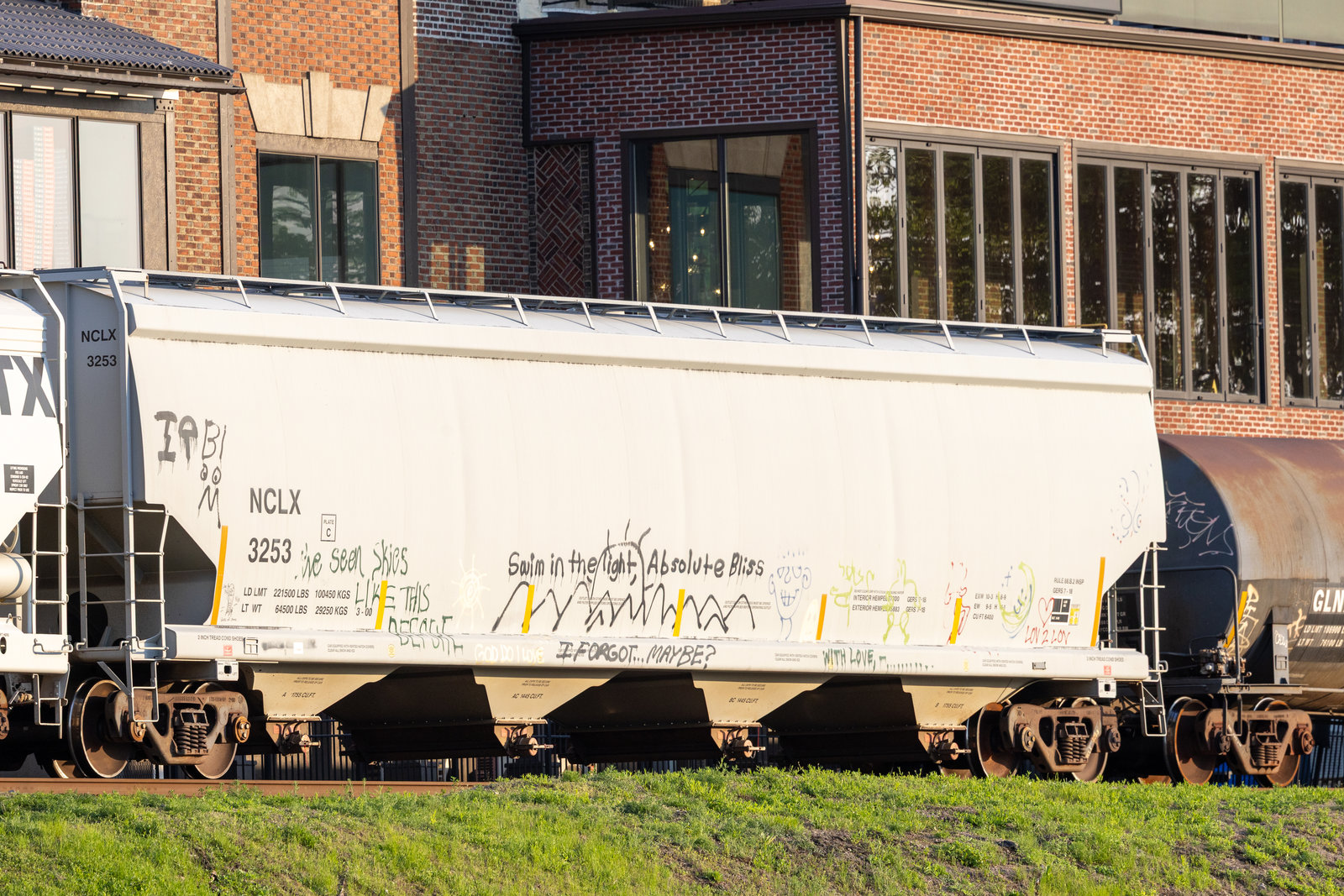 NCLX 3253