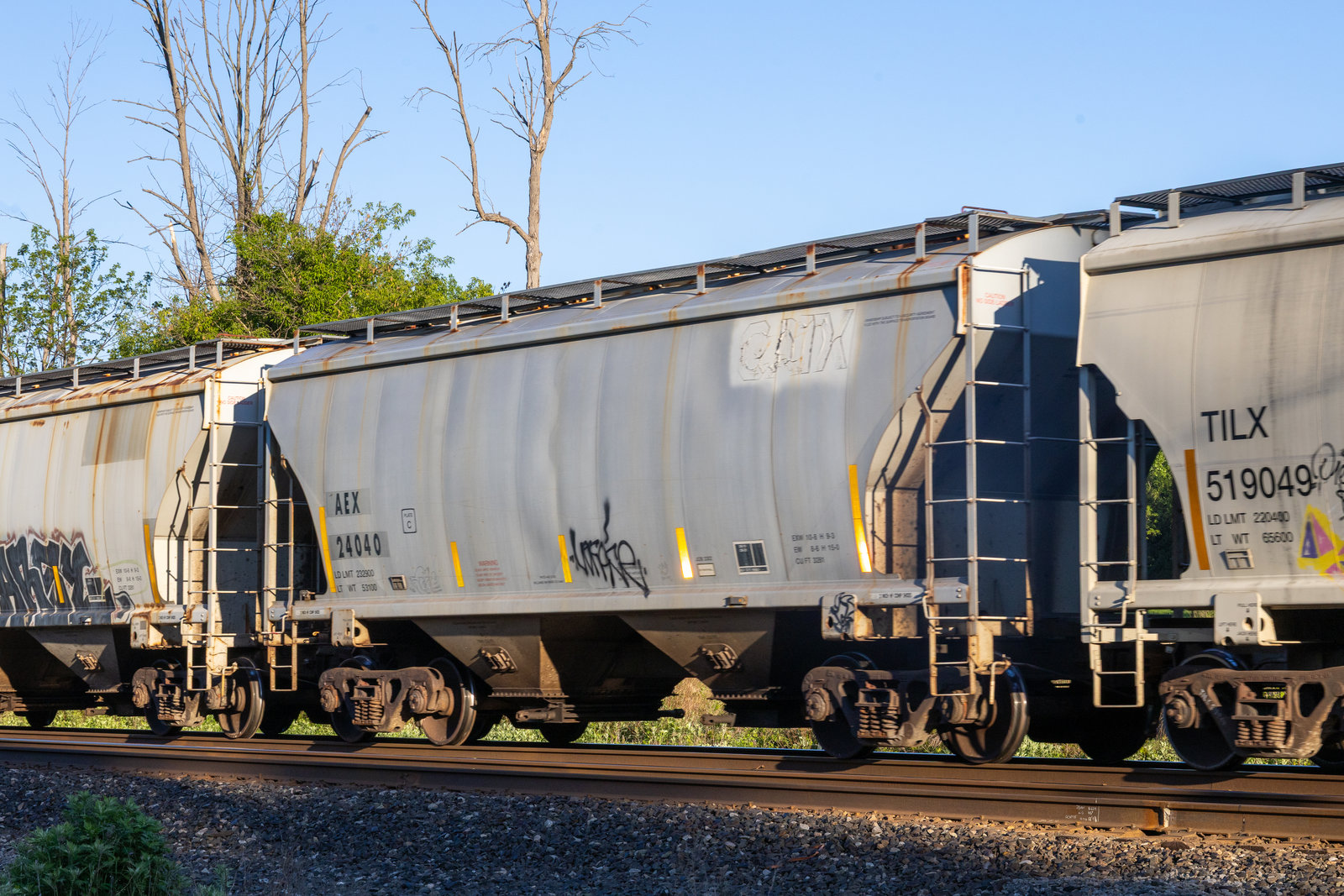 AEX 24040