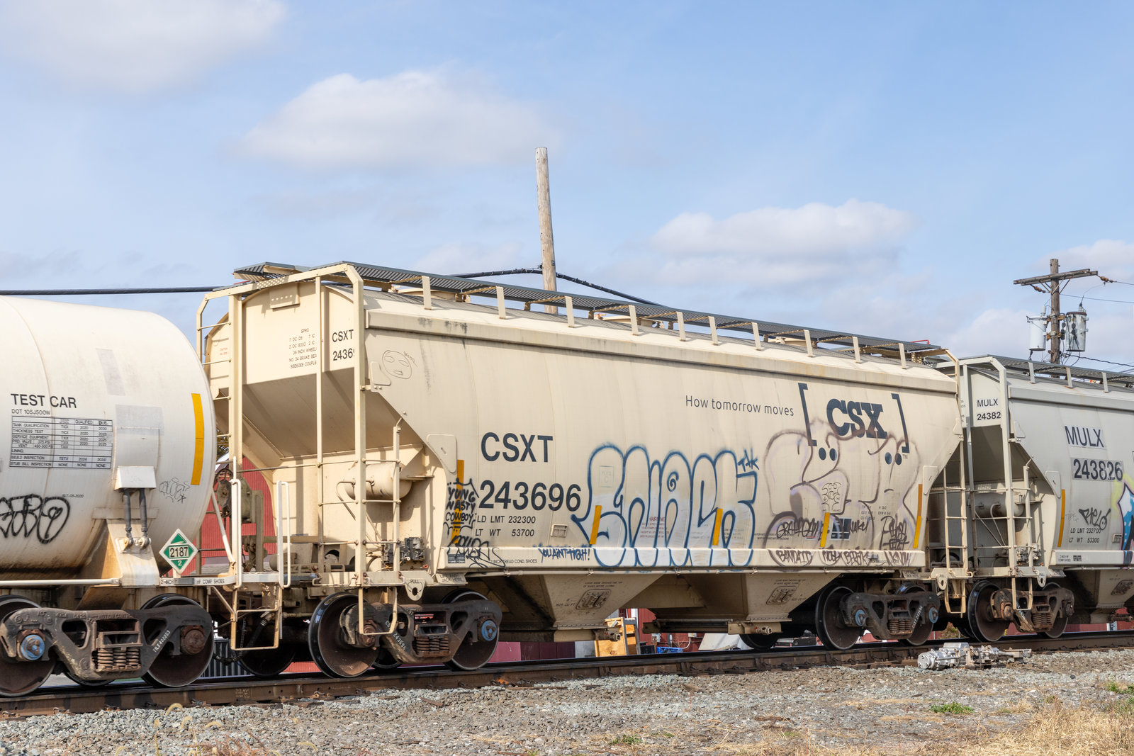 CSXT 243696