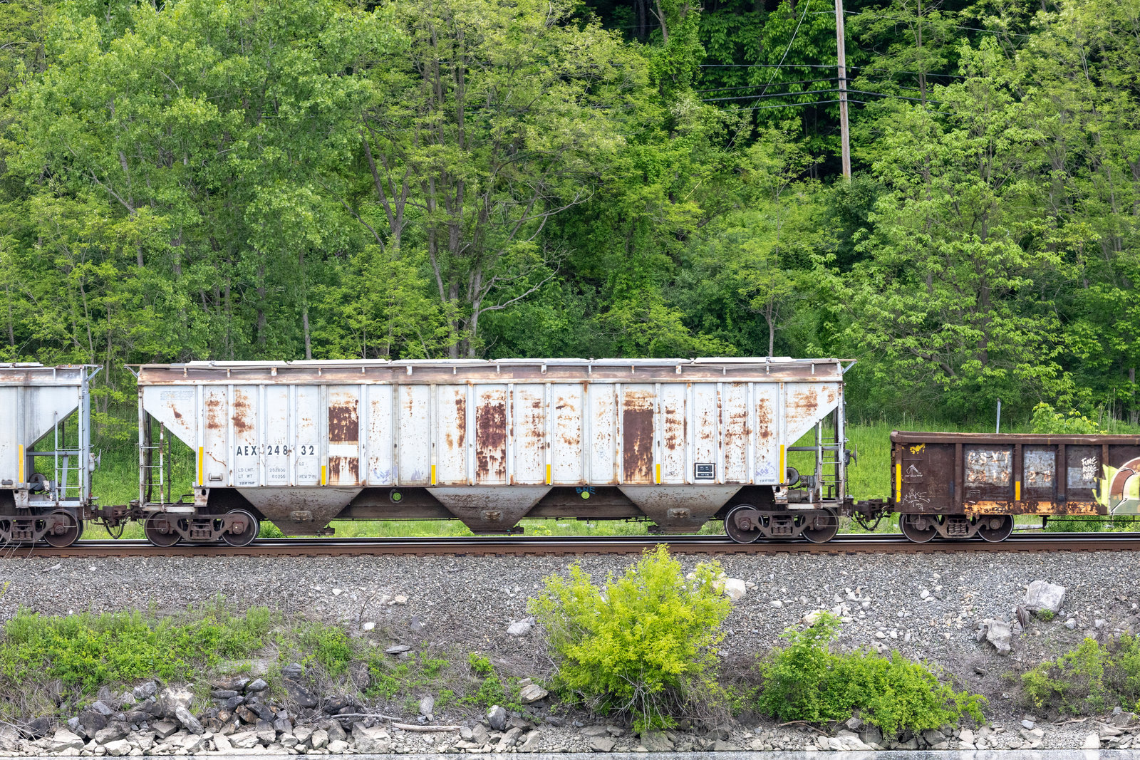 AEX 24832