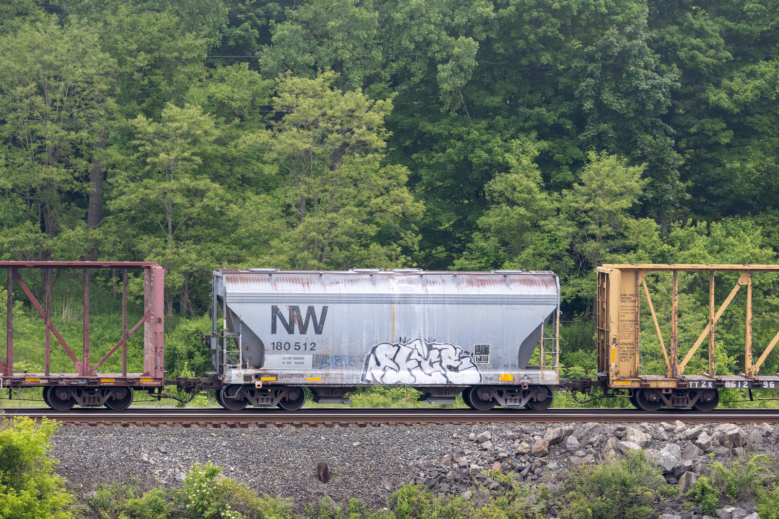 NW 180512