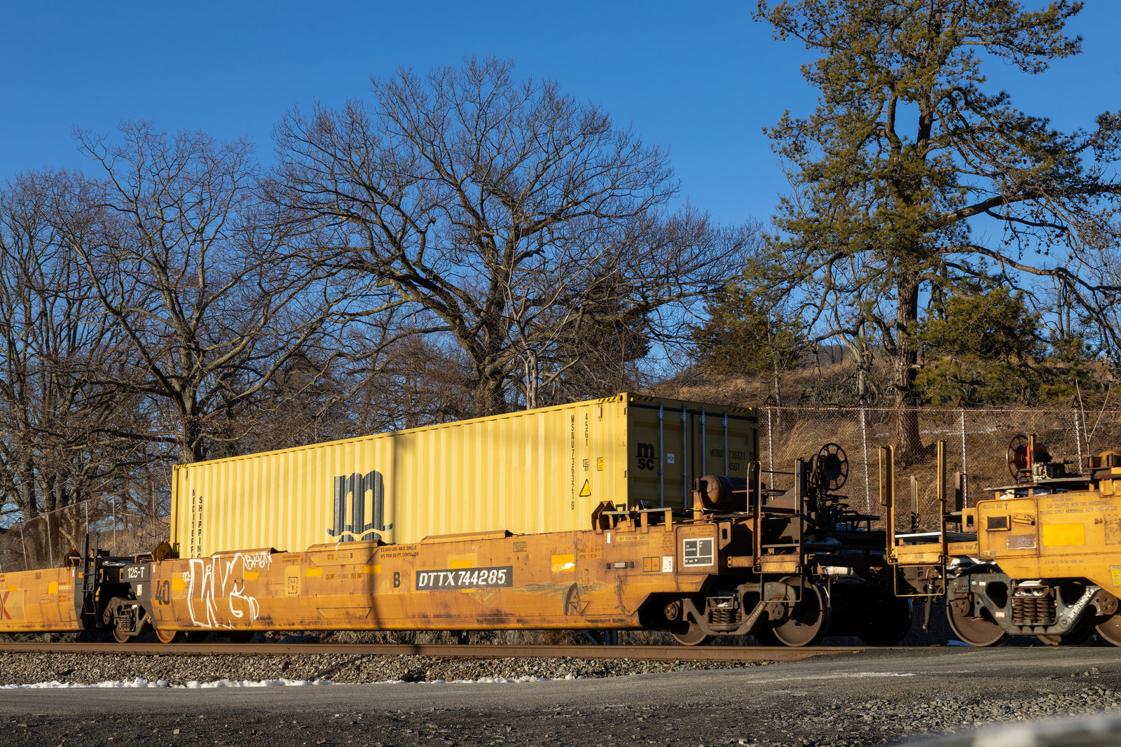DTTX 744285B