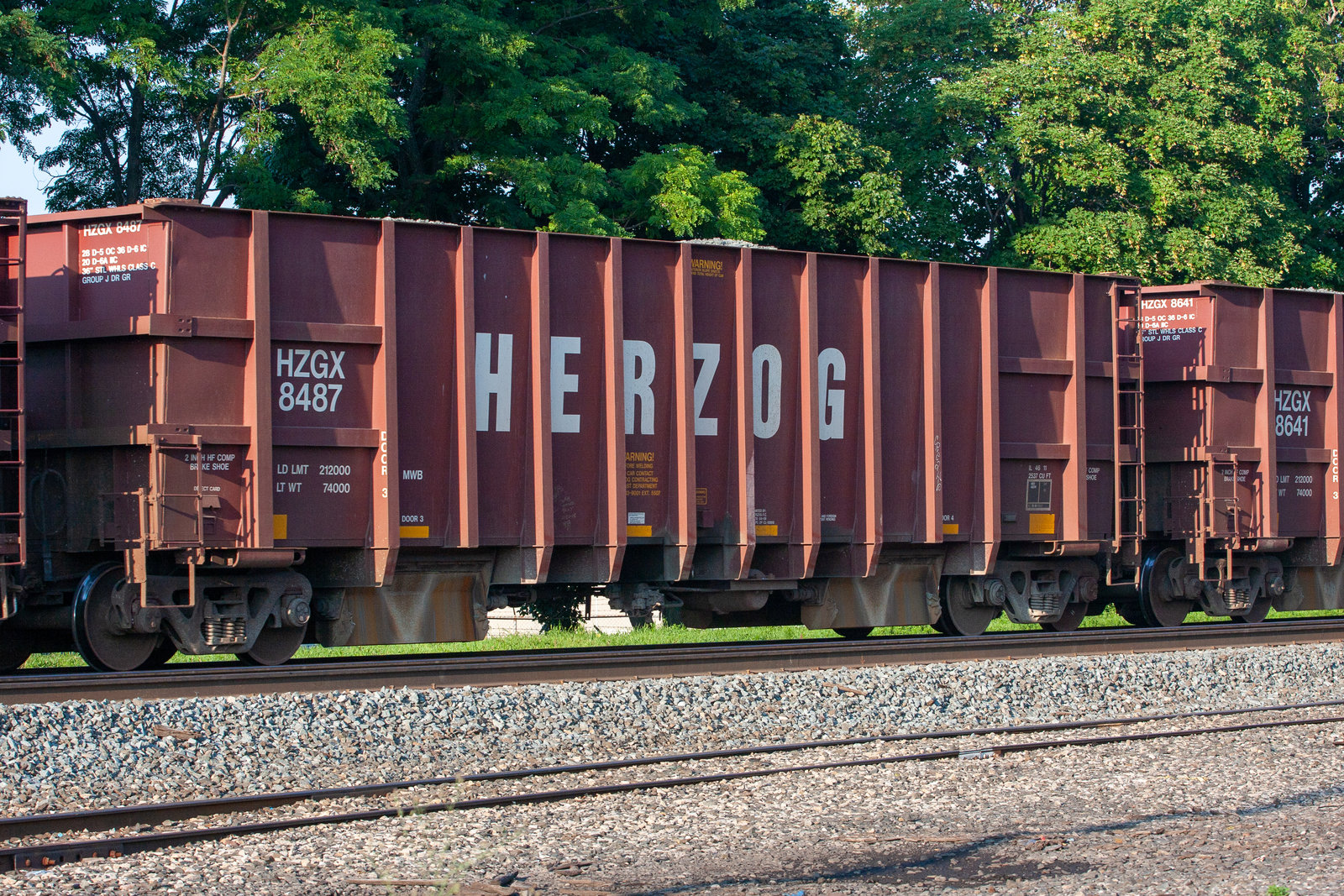 HZGX 8487