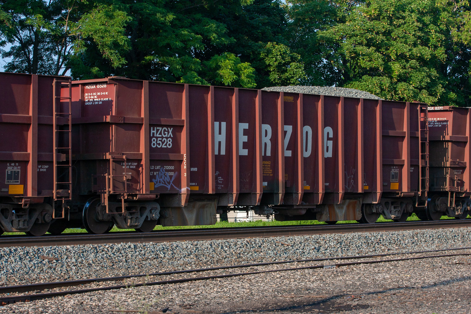 HZGX 8528