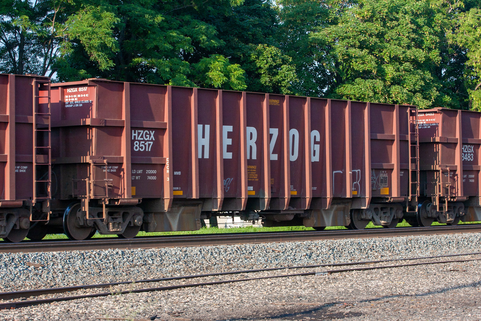 HZGX 8517
