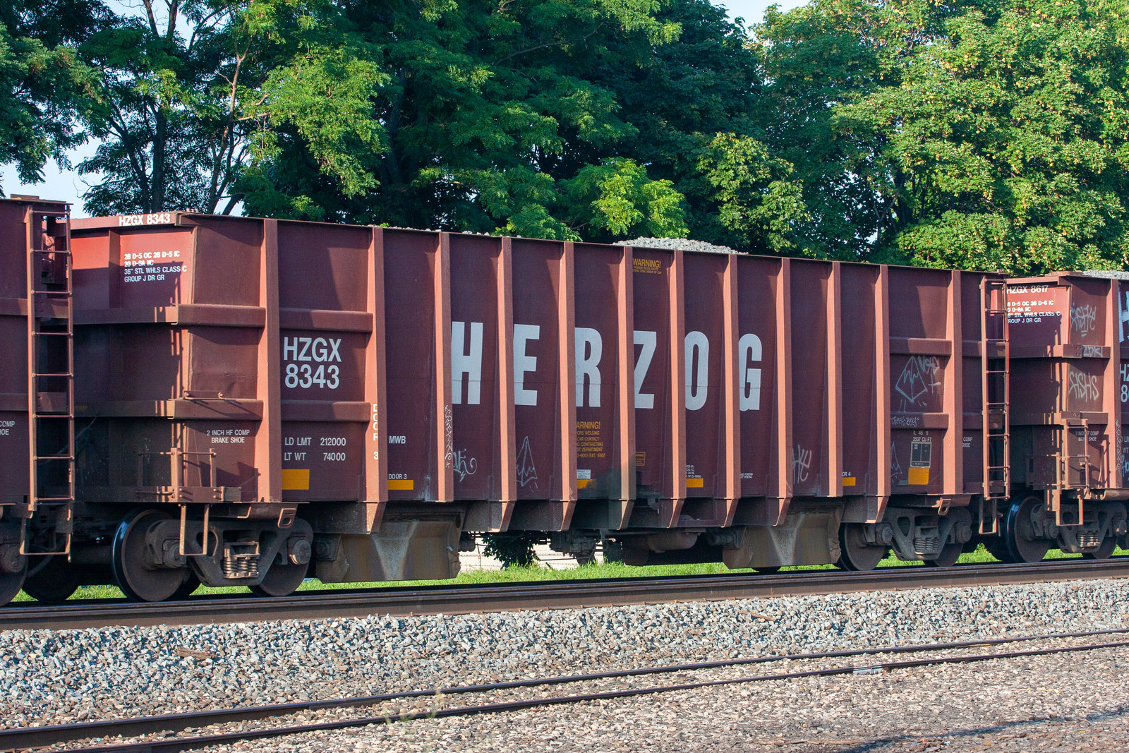 HZGX 8343